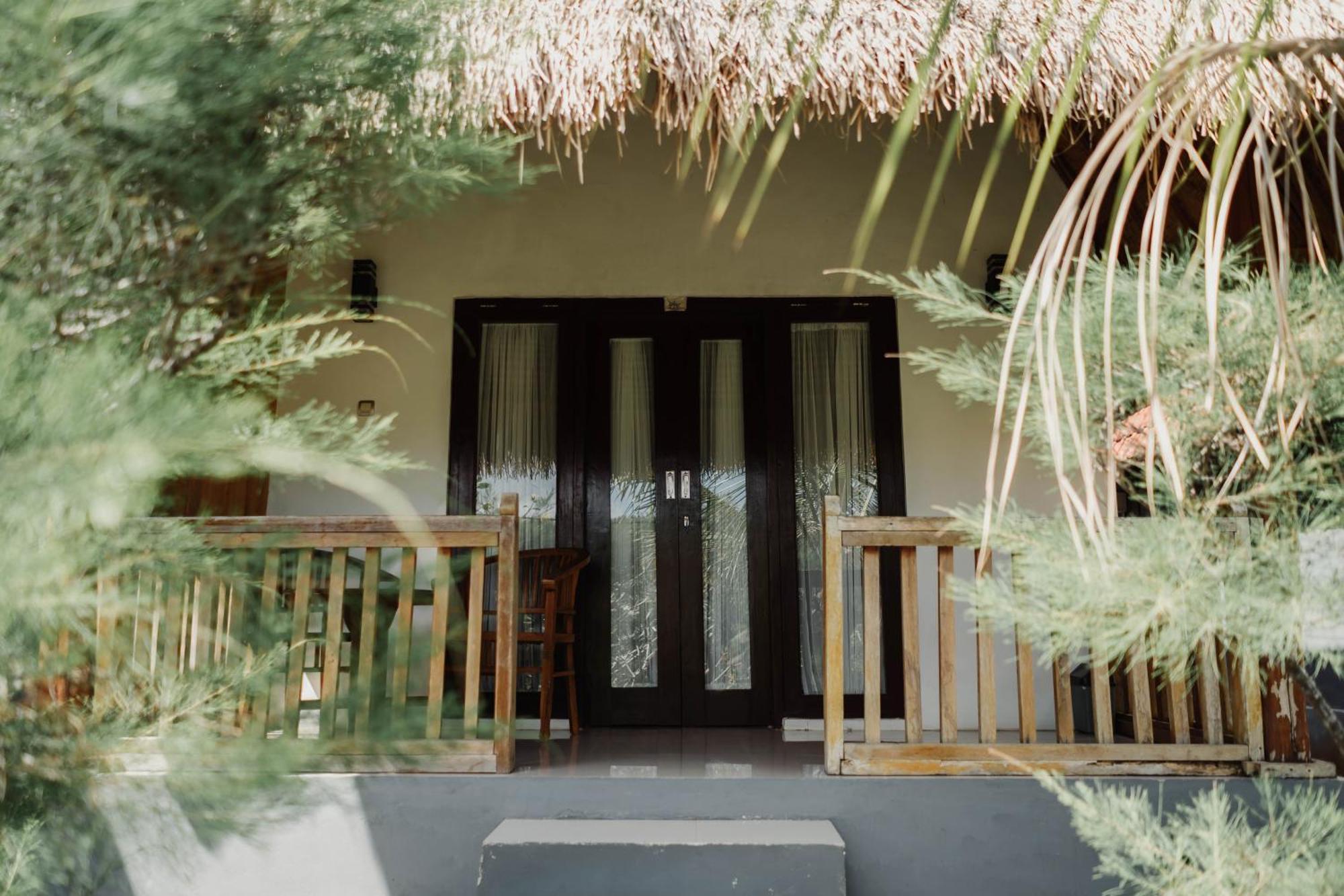 Temeling Jungle Inn Batumadeg Ngoại thất bức ảnh