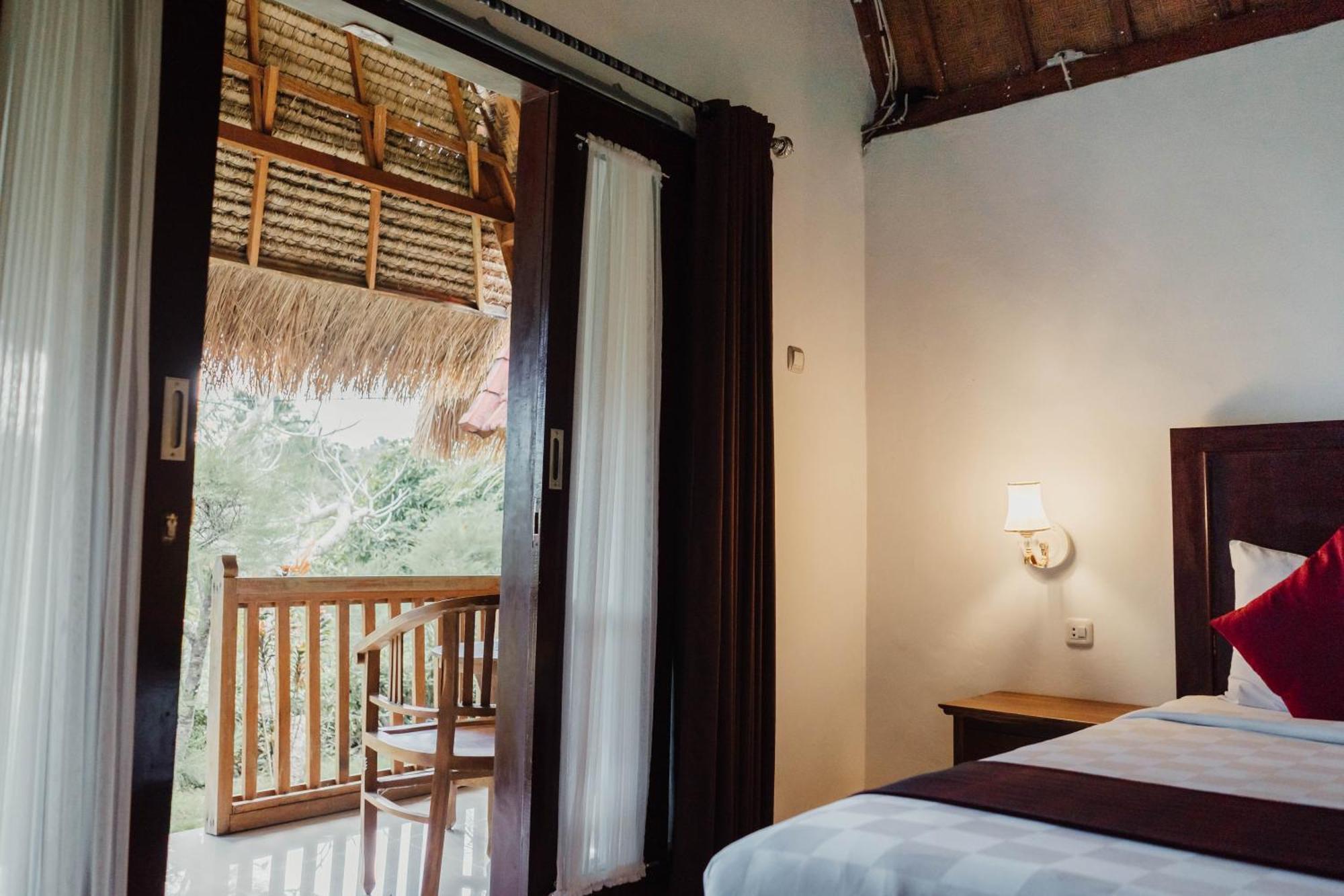 Temeling Jungle Inn Batumadeg Ngoại thất bức ảnh